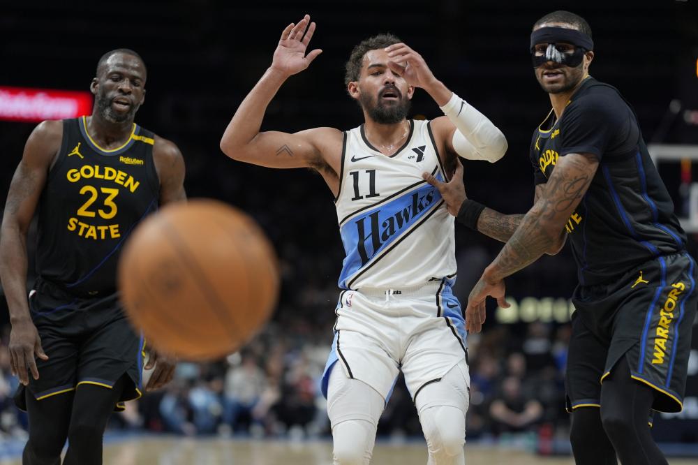 足球转会窗最新消息，欧洲豪门积极引援